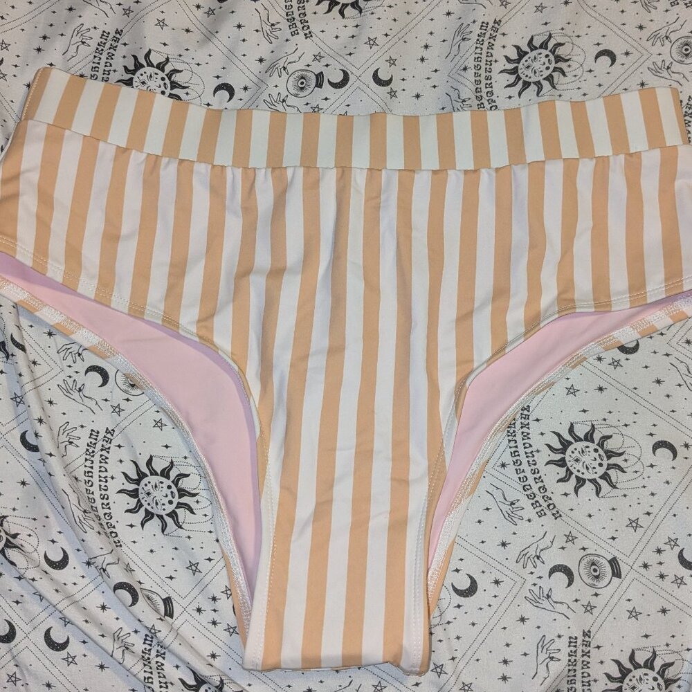 Alpine Butterfly cheeky bottoms size 3x